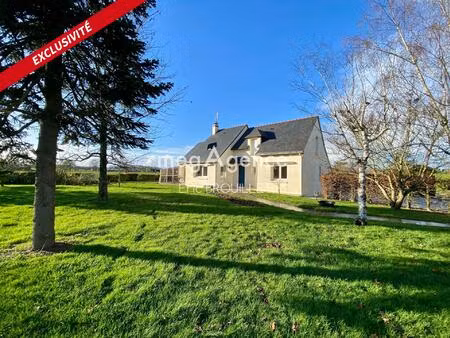 maison au calme avec grand terrain et potentiel