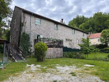 maison de caractère 500 m2 chambres d’hôtes + gîte