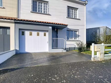 maison à vendre à cholet - 5 pièces  3 chambres stop 1er achat ...