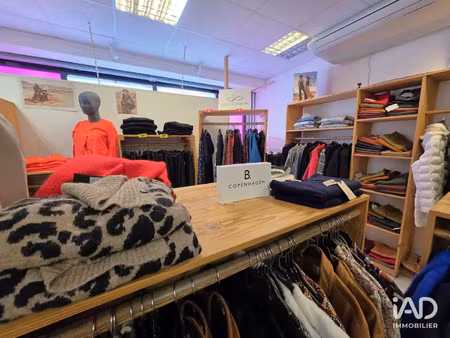 vente bureaux et commerces à annonay (07100) : à vendre / 80m² annonay