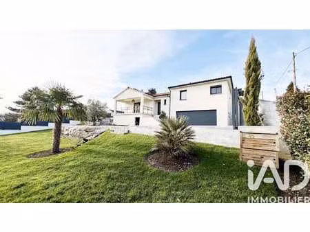 vente maison à saint-étienne (42000) : à vendre / 106m² saint-étienne