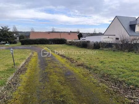 vente terrain à parigné-l'évêque (72250) : à vendre / 729m² parigné-l'évêque