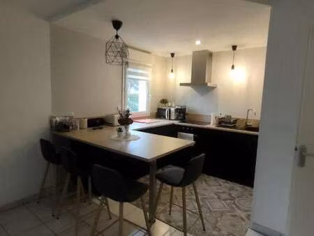 location appartement 2 pièces à pleurtuit (35730) : à louer 2 pièces / 48m² pleurtuit