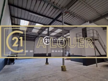 location local commercial