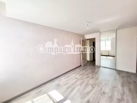 appartement spacieux centre-ville tarare