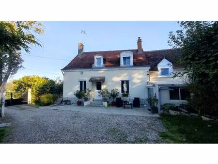 jolie maison à genillé  à ne pas rater !