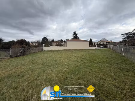 terrain constructible centre village les côtes-d'arey (3