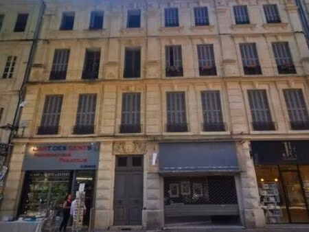 vente bureau 152 m² avignon (84000)