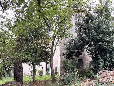 hôtel particulier xviiio sur 1931m2 de terrain