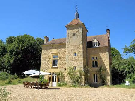 propriété de charme avec manoir xviiie  longère et dépendances sur 6 5ha