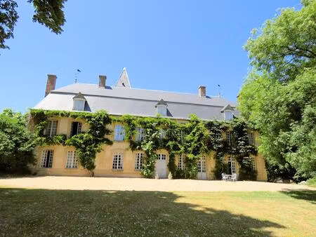 château xviiio sur 3 9ha de parc  possibilité 107ha de terres supplémentaires