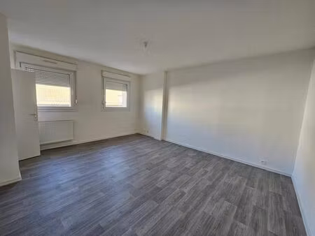 location appartement 3 pièces 78 m² à creutzwald (57150)