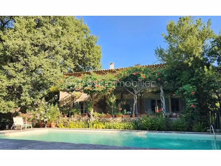vente ferme 9 pièces 231 m² à ansouis (84240)  840 000 €