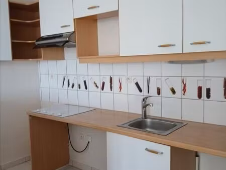location appartement 3 pièces 56 m² à riom (63200)