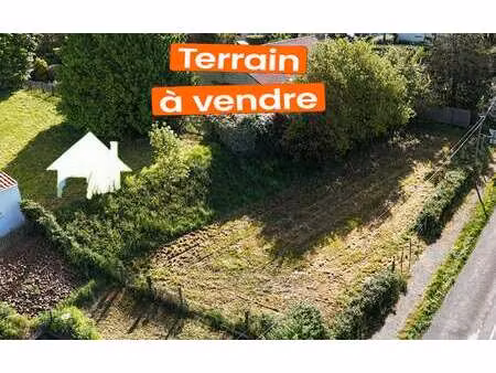 vente terrain à commequiers (85220) : à vendre / 1065m² commequiers