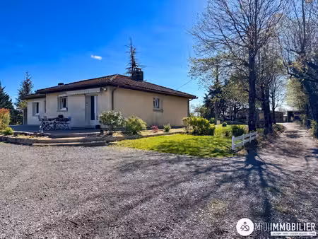 maison rénovée à dénat - grand terrain