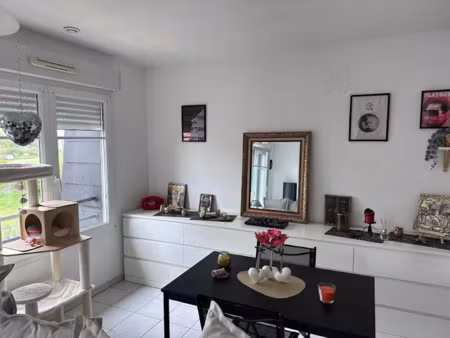 location appartement 2 pièces 44 m² à cattenom (57570)  820 €