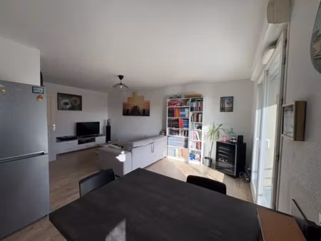 vente appartement 2 pièces 46 m² à fargues-saint-hilaire (33370)  153 700 €