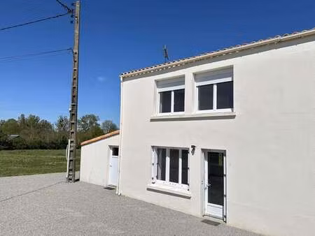 vente maison à la boissière-de-montaigu (85600) : à vendre / 93m² la boissière-de-montaigu