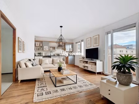 vente appartement 2 pièces 49 m² à lyon 7ème (69007)  249 000 €