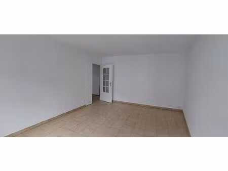 location appartement 5 pièces 96 m² à lyon 7 (69007)