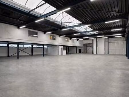 bâtiment industriel à louer près du ring de bruxelles