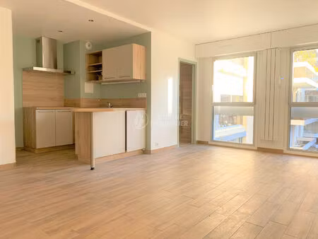 appartement le chesnay 1 pièce(s) 32 m2