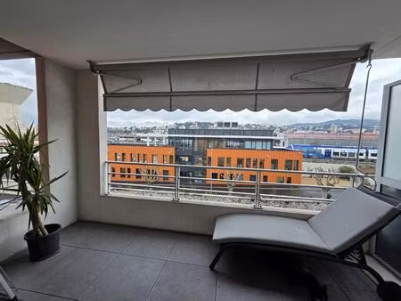 nice st roch  appartement f3 de 57.57m² avec parking