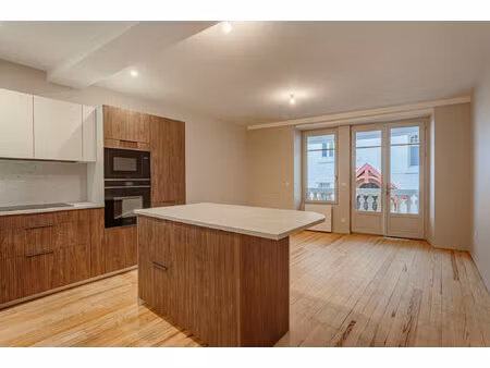 vente appartement 3 pièces 57 m² saint-jean-de-luz (64500)