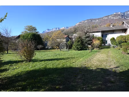 maison de village - la buissière