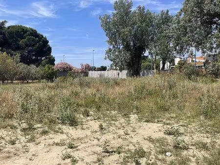 terrain - 2067m ²