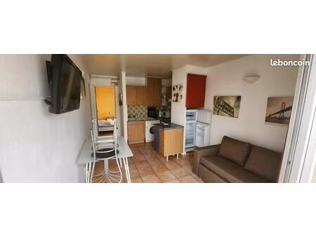 palavas t2 libre jusqu'à fin juin 2026 tout rénové  clim et parking