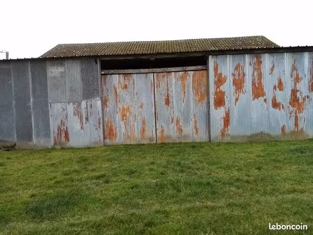 garage pour camping car fermé accès libre permanent