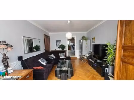 maison à louer à saint laurent de chamousset