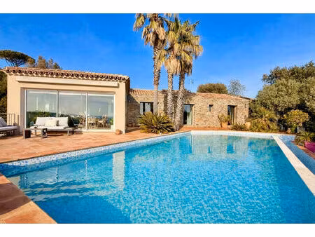 vente maison 7 pièces 184 m² roquebrune-sur-argens (83380)