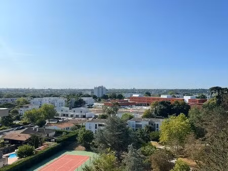 location appartement + garage ferme tres belle residence