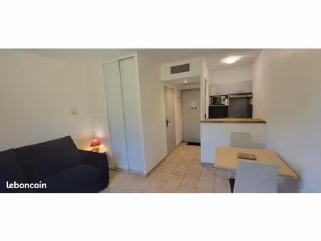 studio meuble disponible immediatement