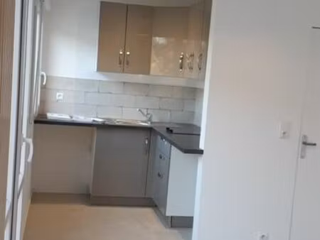 loue studio à ville d'avray