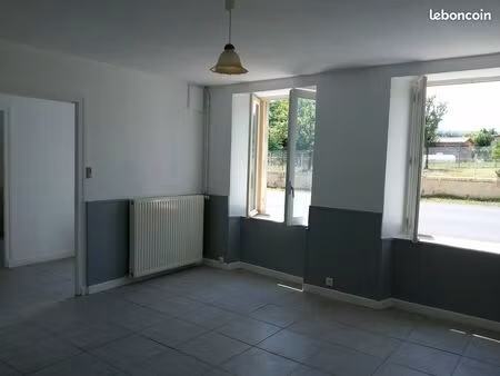 appartement f3 dore l'eglise 63220