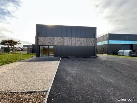 à louer local professionnel - quevert