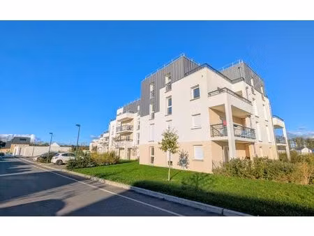 location appartement  41.87 m² t-2 à saran  700 €
