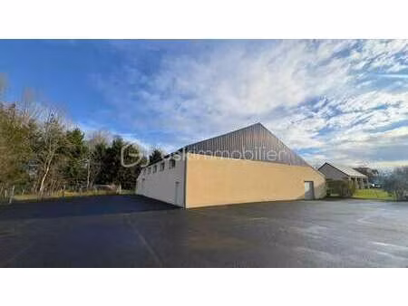 vente bureaux et commerces à creully-sur-seulles (14480) : à vendre / 564m² creully-sur-se