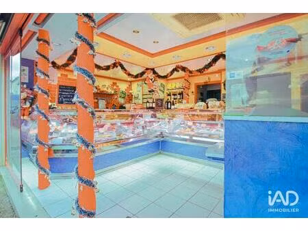 vente commerce 50 m² magny-en-vexin (95420)