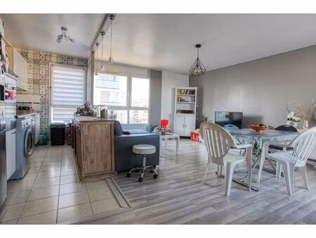 vente appartement 4 pièces 78 m² cergy (95800)