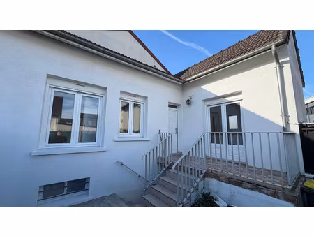 à louer appartement 2 pièces 40 98 m2