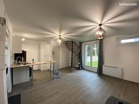 maison 2 pièces 46 m²
