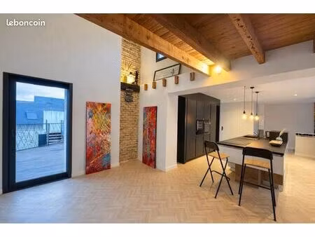 loft meublé d’exception avec jardin et garage – volumes rares – cadre de vie haut de gamme