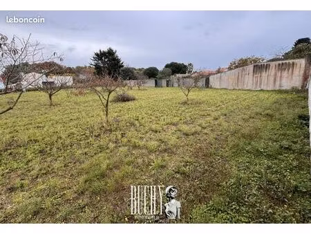 terrain 735 m² les sables d olonne