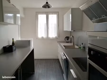 appartement f3 au centre de cherbourg