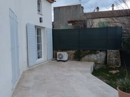 t3 meublé avec terrasse